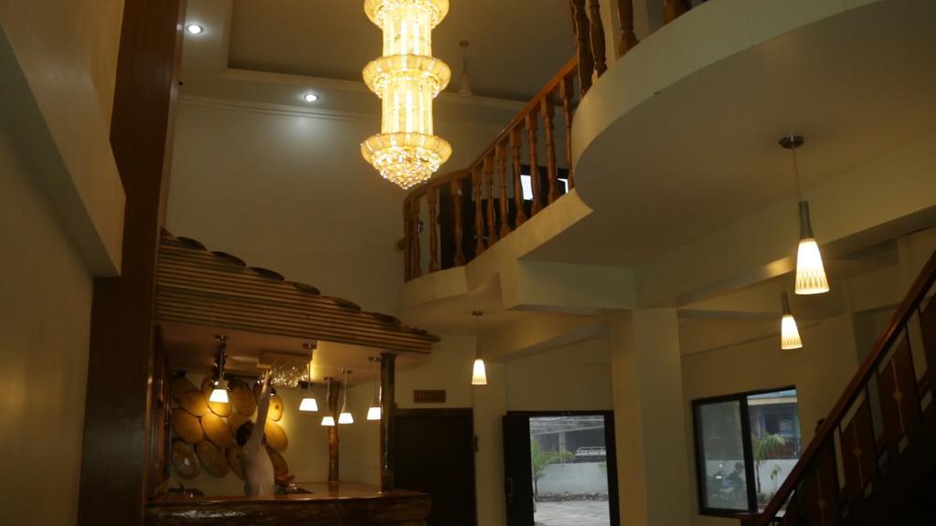 Hotel Swapna Bagh- Your Place Покхара Экстерьер фото