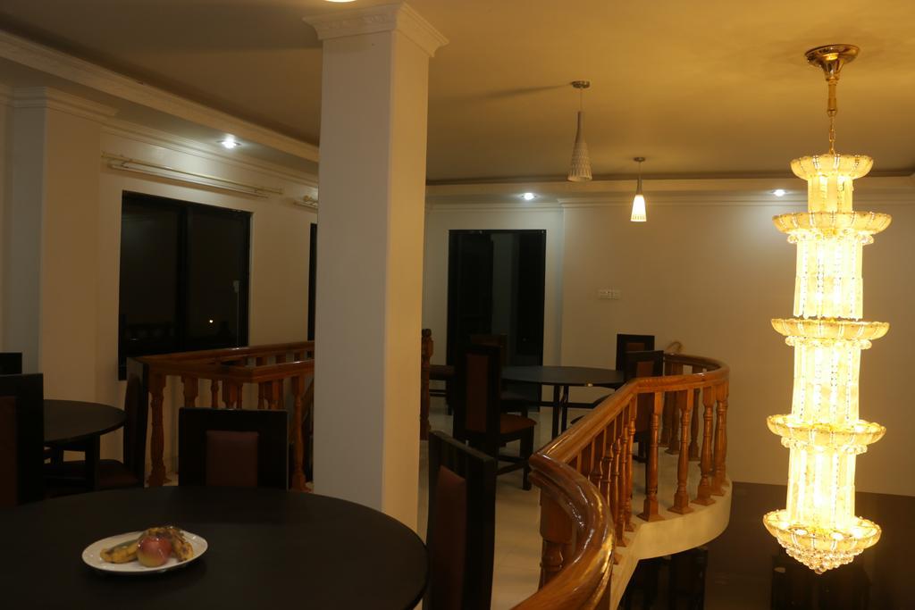 Hotel Swapna Bagh- Your Place Покхара Экстерьер фото