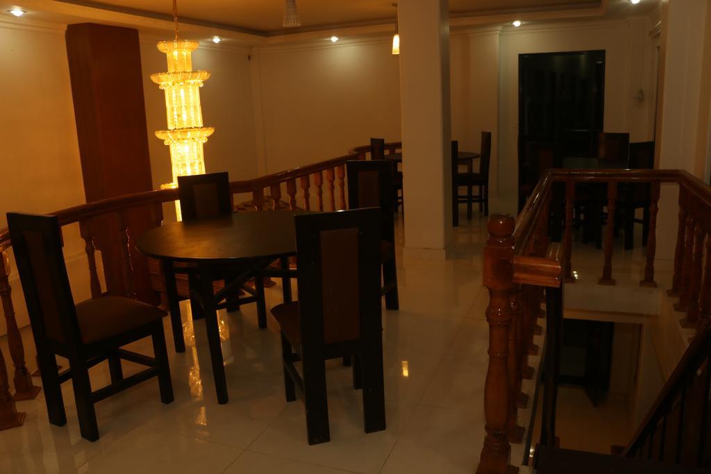 Hotel Swapna Bagh- Your Place Покхара Экстерьер фото