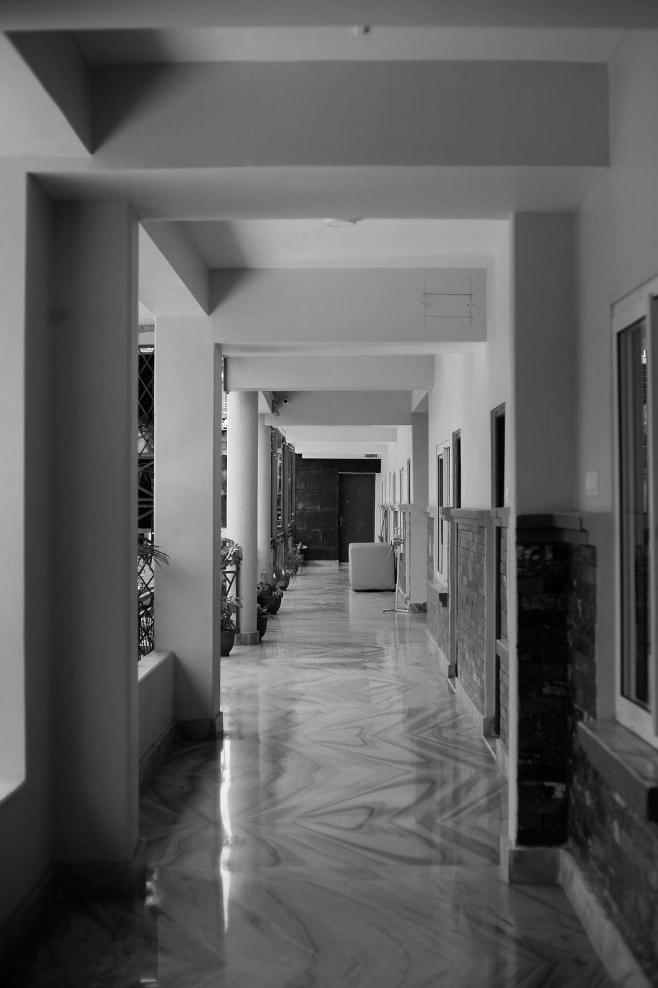 Hotel Swapna Bagh- Your Place Покхара Экстерьер фото